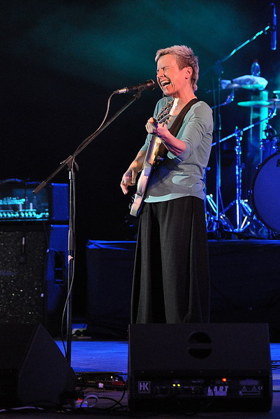 click for enlarge 669 X 1000 152,0 Kb picture