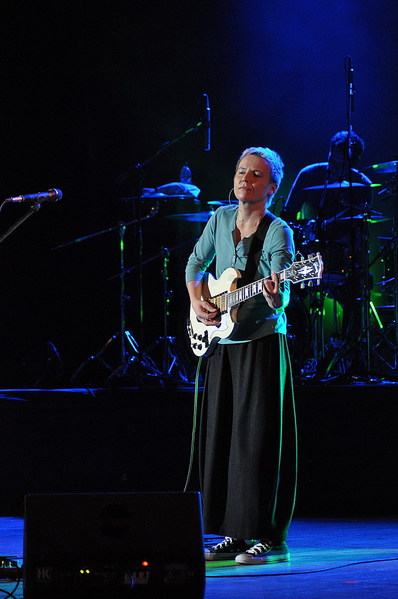 click for enlarge 664 X 1000 125,6 Kb picture