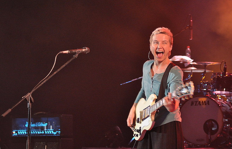 click for enlarge 1000 X 642 154,9 Kb picture