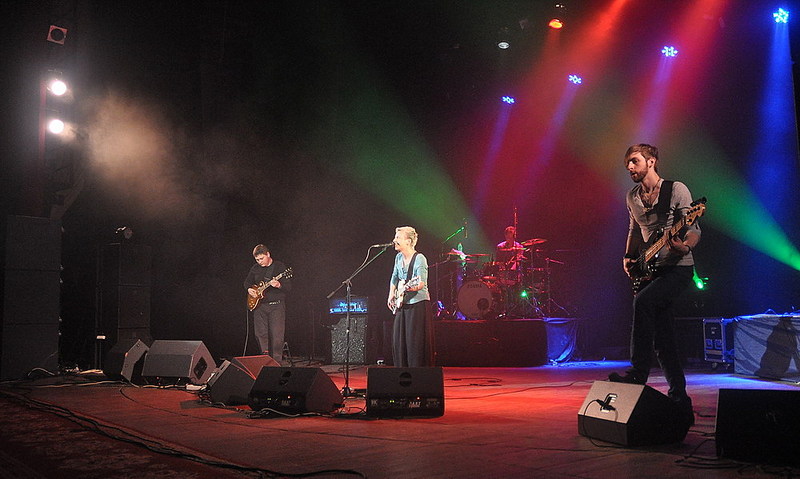 click for enlarge 1000 X 599 138,2 Kb picture