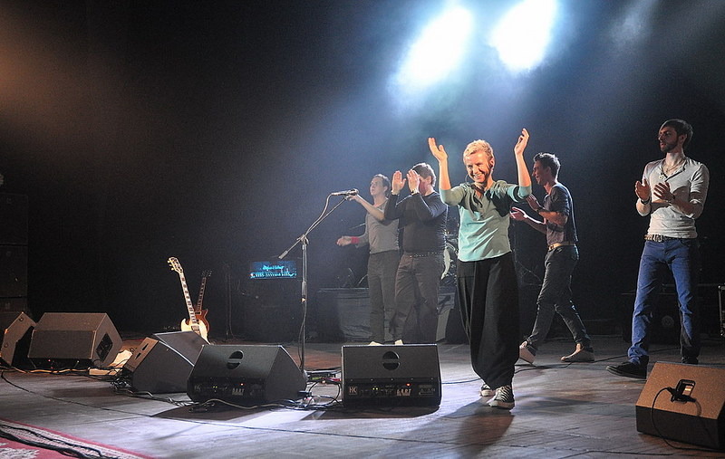 click for enlarge 1000 X 634 158,9 Kb picture