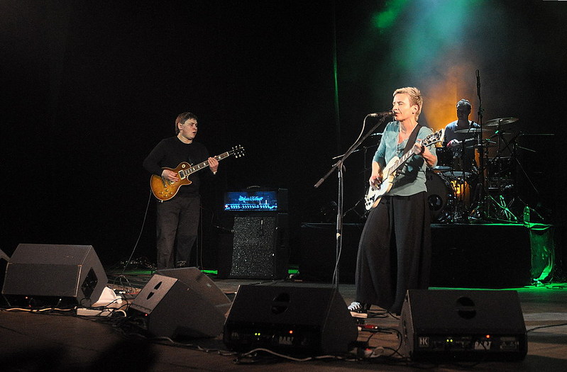 click for enlarge 1000 X 657 142,3 Kb picture