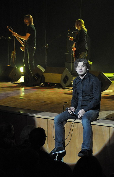 click for enlarge 644 X 1000 147,5 Kb picture