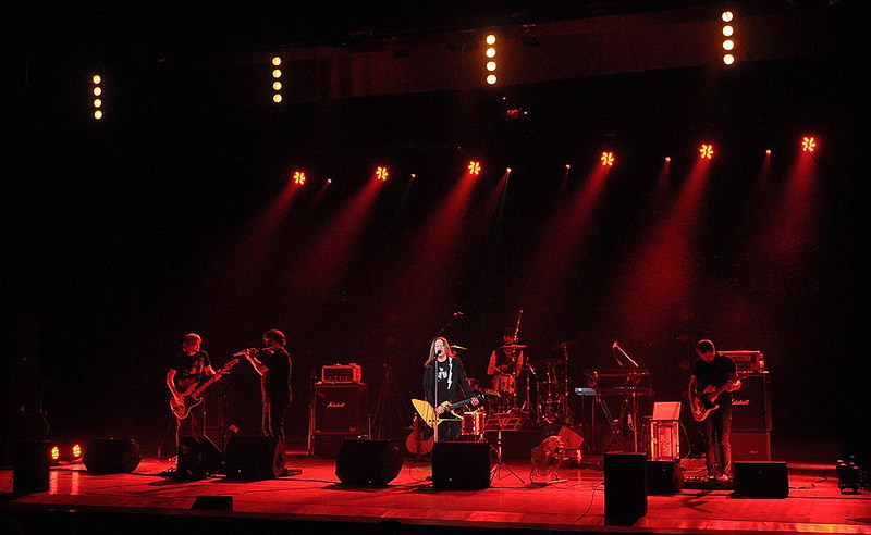 click for enlarge 1000 X 615 124,5 Kb picture