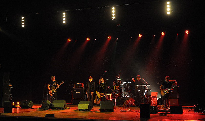 click for enlarge 1000 X 592 124,2 Kb picture