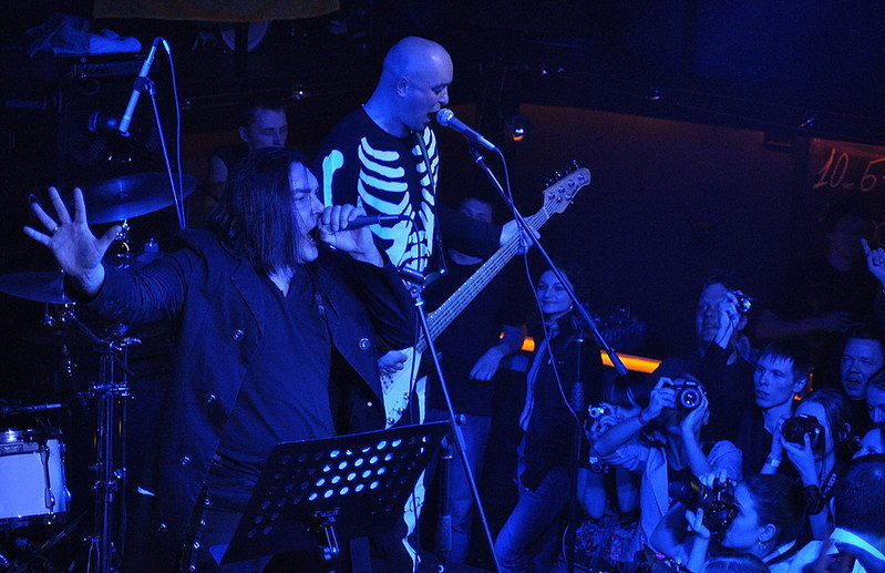 click for enlarge 1000 X 647 172,2 Kb picture