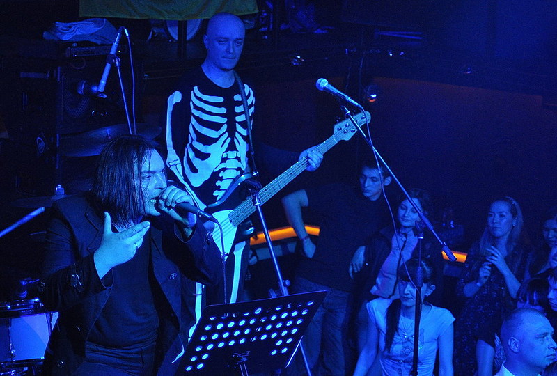 click for enlarge 1000 X 675 195,1 Kb picture