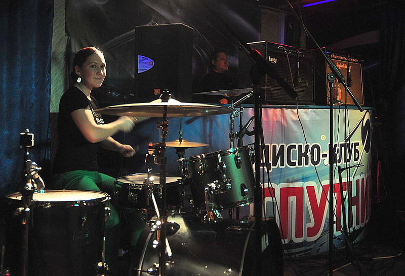 click for enlarge 1000 X 680 195,6 Kb picture