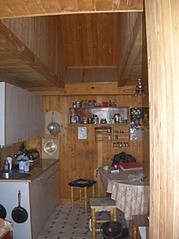 click for enlarge 1712 X 2288 848,2 Kb picture