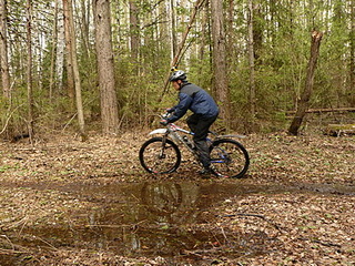 click for enlarge 400 X 300 101,7 Kb picture