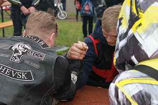 click for enlarge 1920 X 1280 125,7 Kb picture