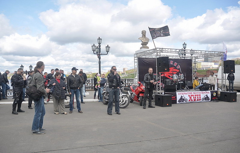 click for enlarge 1000 X 637 167,7 Kb picture