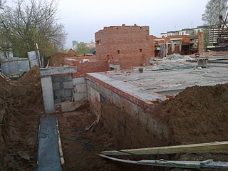 click for enlarge 800 X 600 205,7 Kb picture