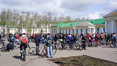 click for enlarge 982 X 552 342,6 Kb picture