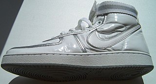 click for enlarge 1280 X 688 180,2 Kb picture