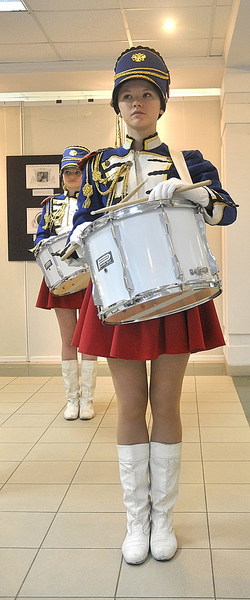 click for enlarge 417 X 1000 121,1 Kb picture