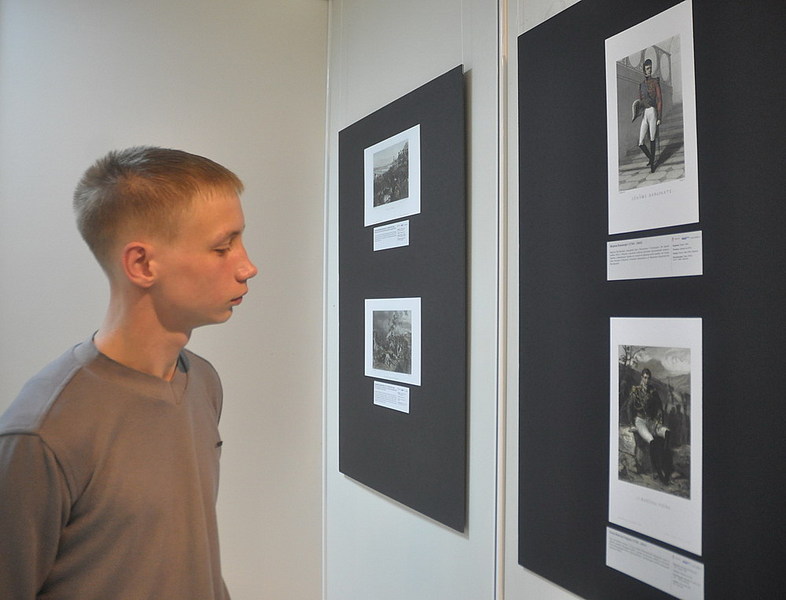 click for enlarge 1000 X 763 109,9 Kb picture