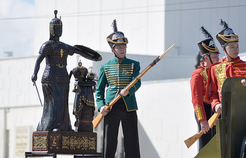 click for enlarge 1000 X 645 158,6 Kb picture