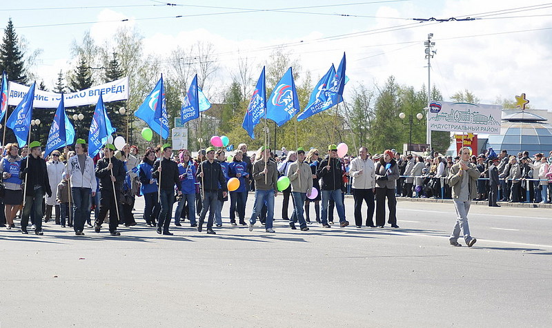 click for enlarge 1000 X 594 215,6 Kb picture