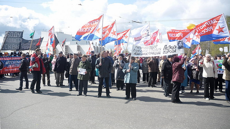 click for enlarge 1000 X 563 212,8 Kb picture