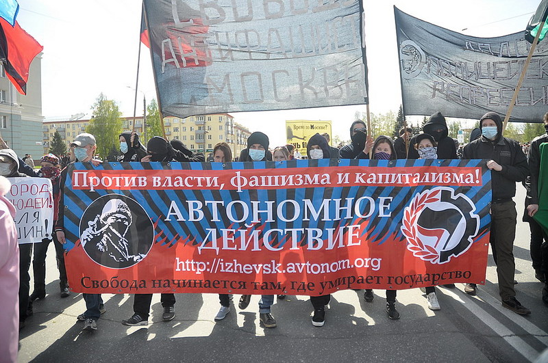 click for enlarge 1000 X 664 254,5 Kb picture