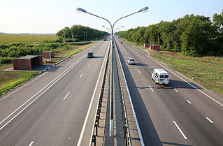 click for enlarge 450 X 295  56,8 Kb picture