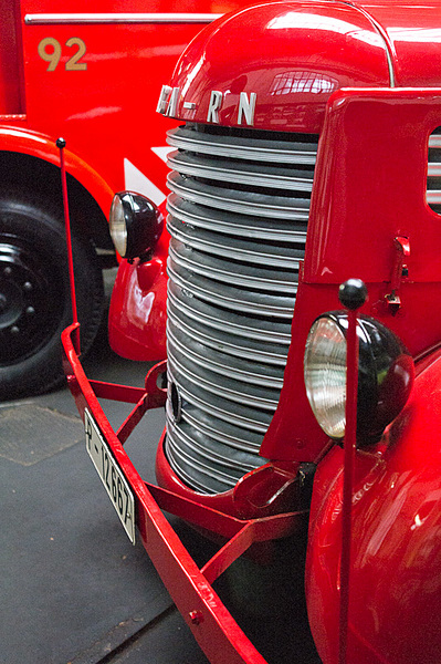 click for enlarge 532 X 800 266,0 Kb picture