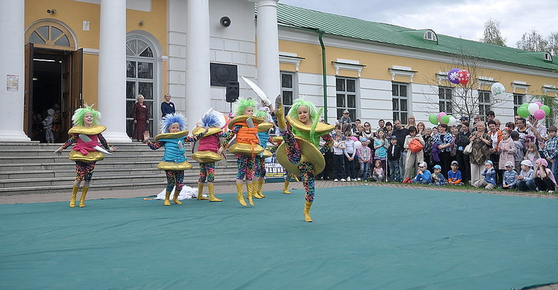 click for enlarge 1000 X 521 170,1 Kb picture