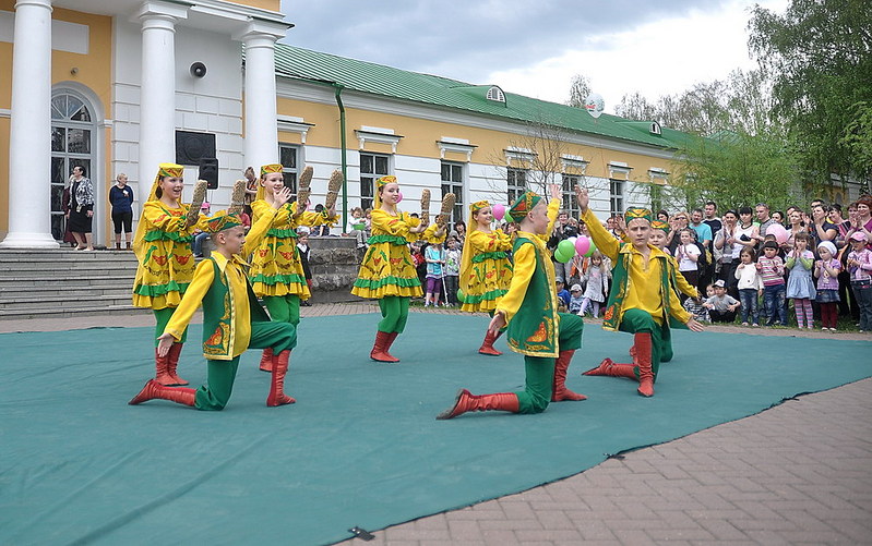 click for enlarge 1000 X 627 218,7 Kb picture