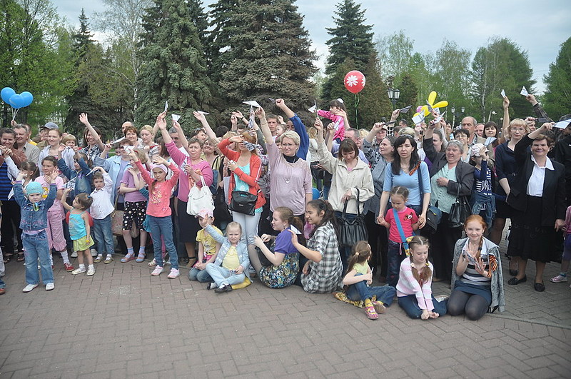 click for enlarge 1000 X 664 271,6 Kb picture