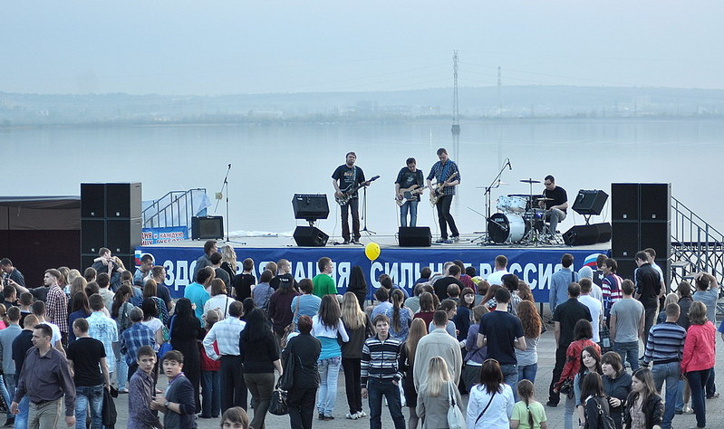 click for enlarge 1000 X 593 175,4 Kb picture