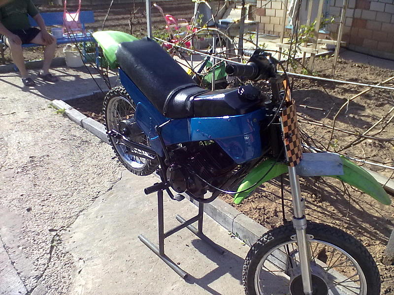 click for enlarge 1600 X 1200 353,1 Kb picture