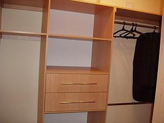 click for enlarge 400 X 300  17,2 Kb picture