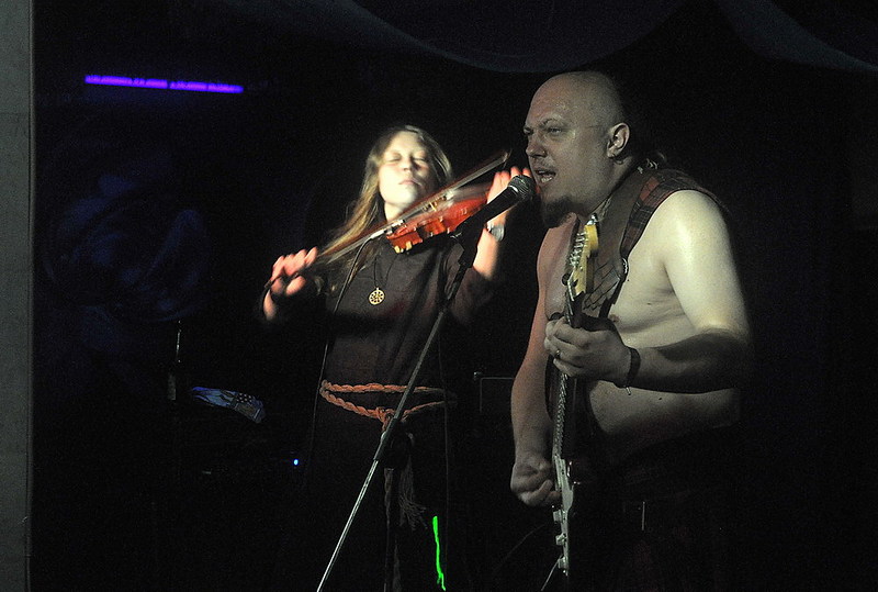 click for enlarge 1000 X 674 139,5 Kb picture