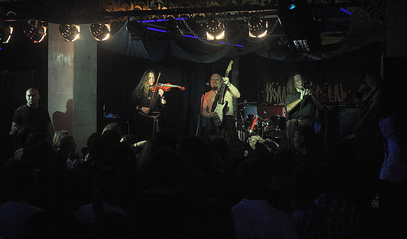 click for enlarge 1000 X 588 128,8 Kb picture