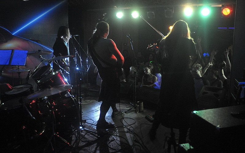 click for enlarge 1000 X 626 145,3 Kb picture