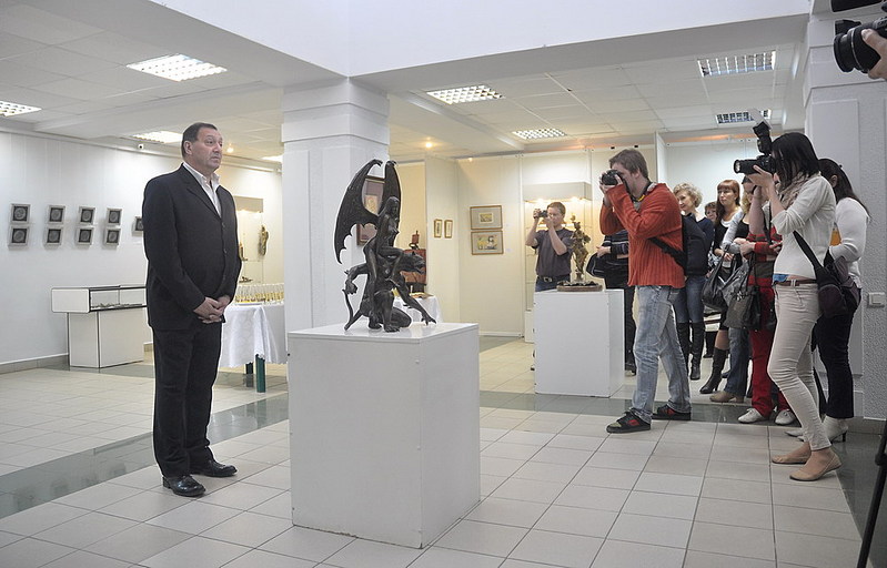 click for enlarge 1000 X 641 145.3 Kb picture