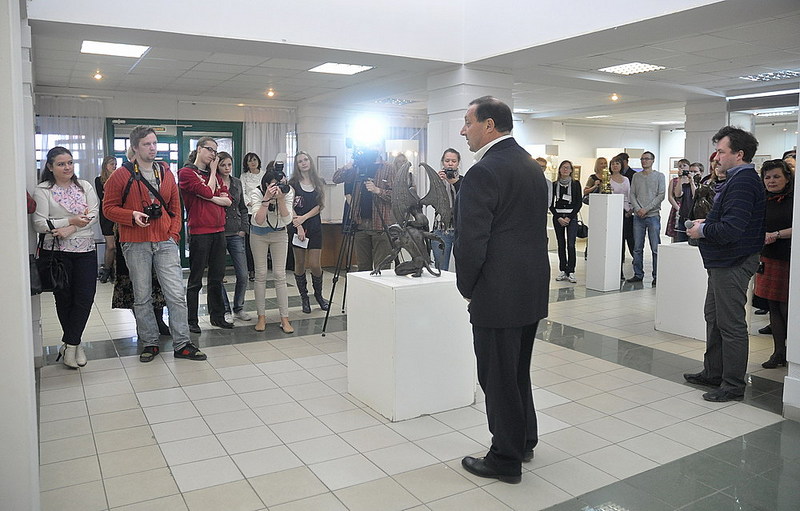 click for enlarge 1000 X 639 166.1 Kb picture