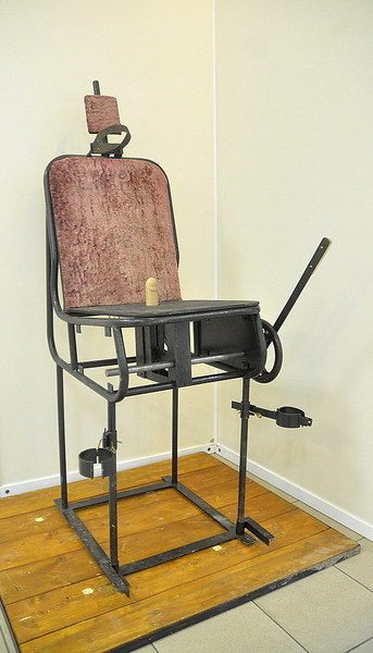 click for enlarge 572 X 1000 125.1 Kb picture