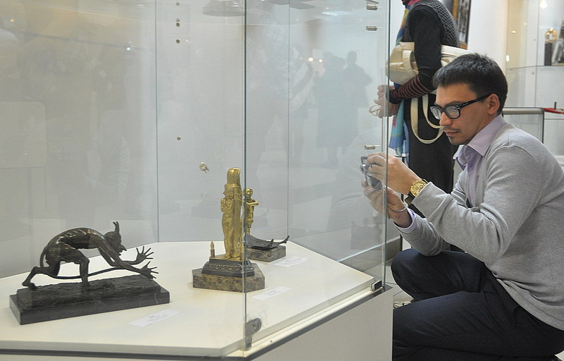 click for enlarge 1000 X 640 124.3 Kb picture