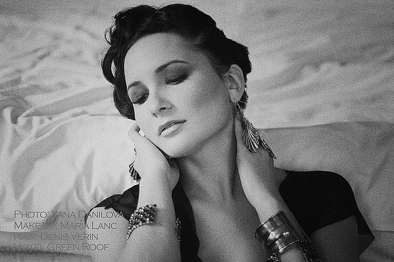 click for enlarge 1000 X 665 577.2 Kb picture