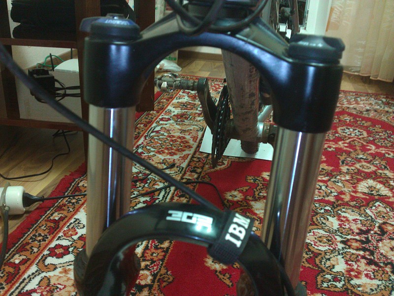 click for enlarge 1920 X 1440 577.4 Kb picture