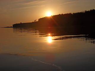 click for enlarge 1920 X 1440  99.2 Kb picture