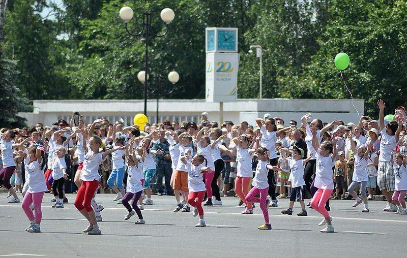 click for enlarge 1000 X 635 258.6 Kb picture