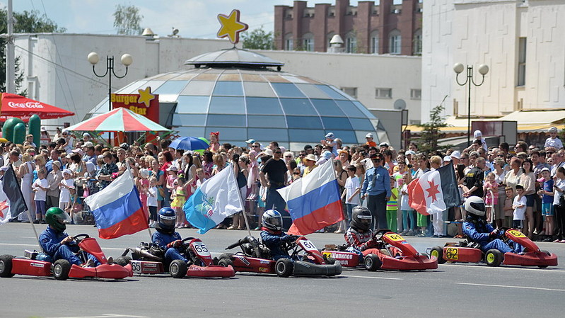 click for enlarge 1000 X 562 203.7 Kb picture