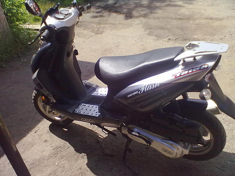 click for enlarge 1600 X 1200 210.4 Kb picture