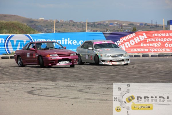 600 x 400