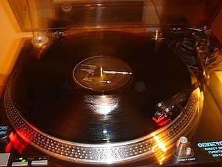 click for enlarge 400 X 300  62.7 Kb picture