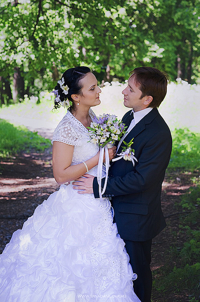 click for enlarge 665 X 1000 594.9 Kb picture