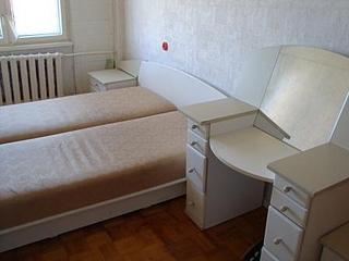 click for enlarge 448 X 336  24.0 Kb picture